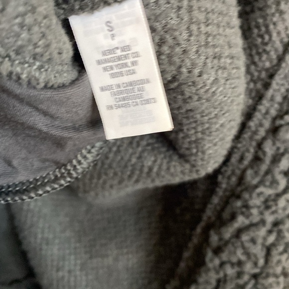 Aerie Dream Sherpa Shearling Quarter Zip Pullover Sweatshirt NWT size Small - Picture 6 of 7